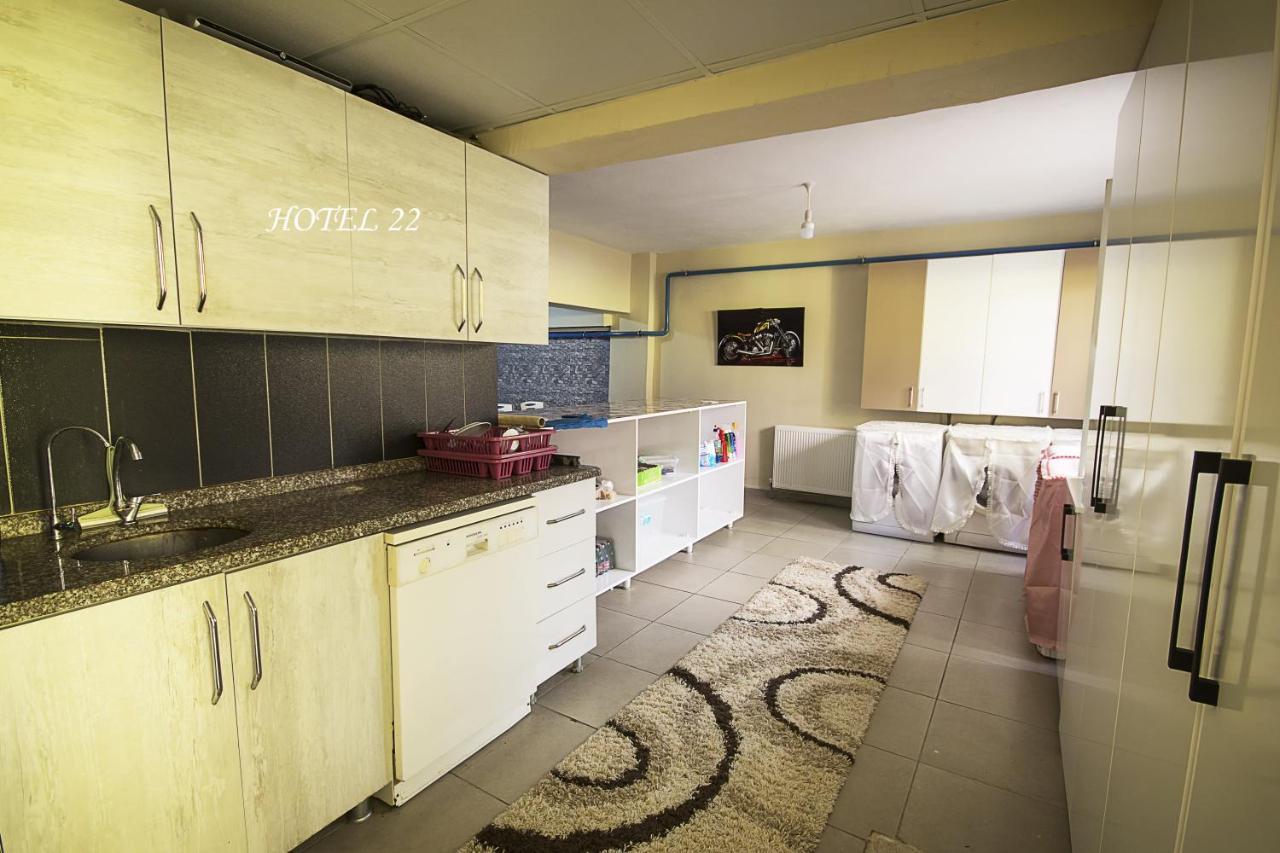 Home Yirmi Iki أديرني المظهر الخارجي الصورة